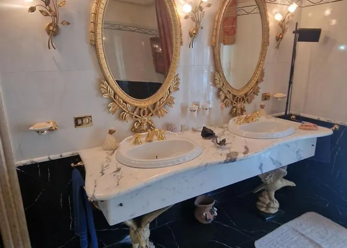 Casa Mogia